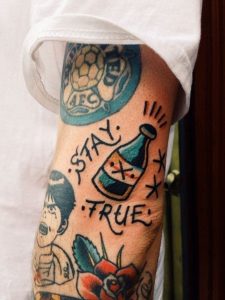 30 Amazing Traditional Tattoo Designs Tattooton Tattoos And inside sizing 800 X 1066