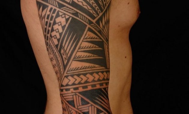 Tattoo männer arm tribal