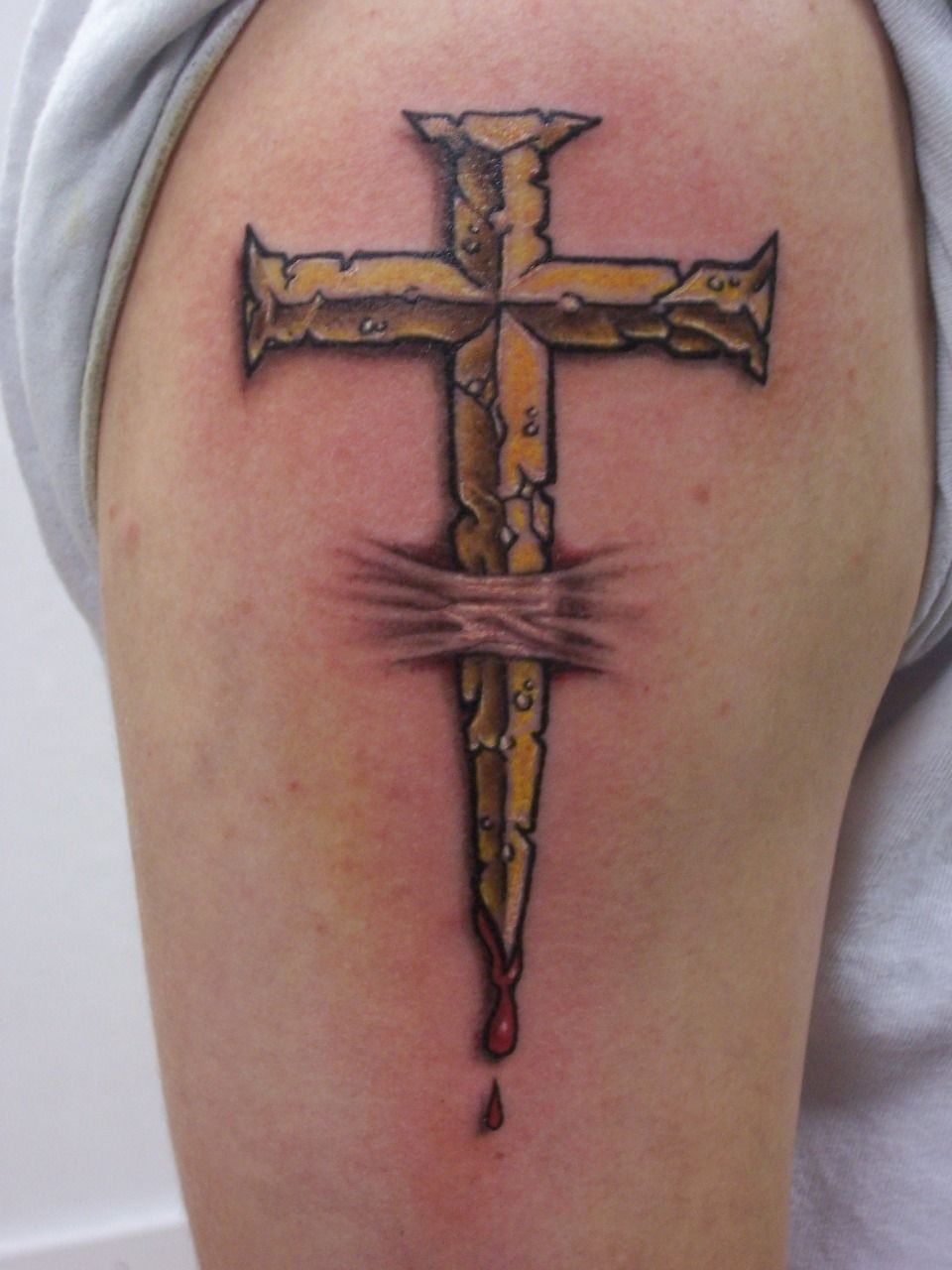 3d Ripped Skin Bleeding Iron Cross Tattoo Ideas On Upper Arm Http intended for measurements 960 X 1280