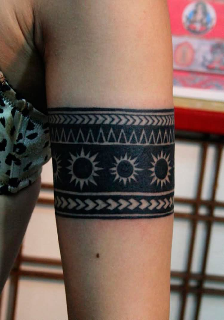 40 Best Armband Tattoos regarding proportions 750 X 1071. 