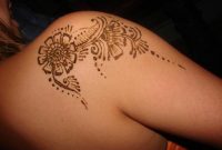 45 Lovely Henna Tattoo On Shoulder pertaining to dimensions 1024 X 768