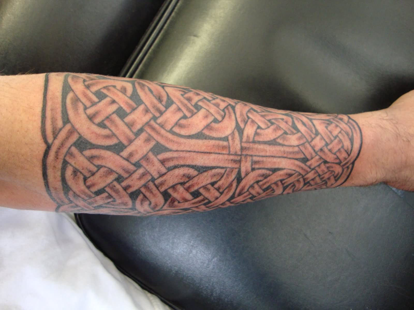 Amazing Celtic Knot Tattoo On Forearm in sizing 1600 X 1200