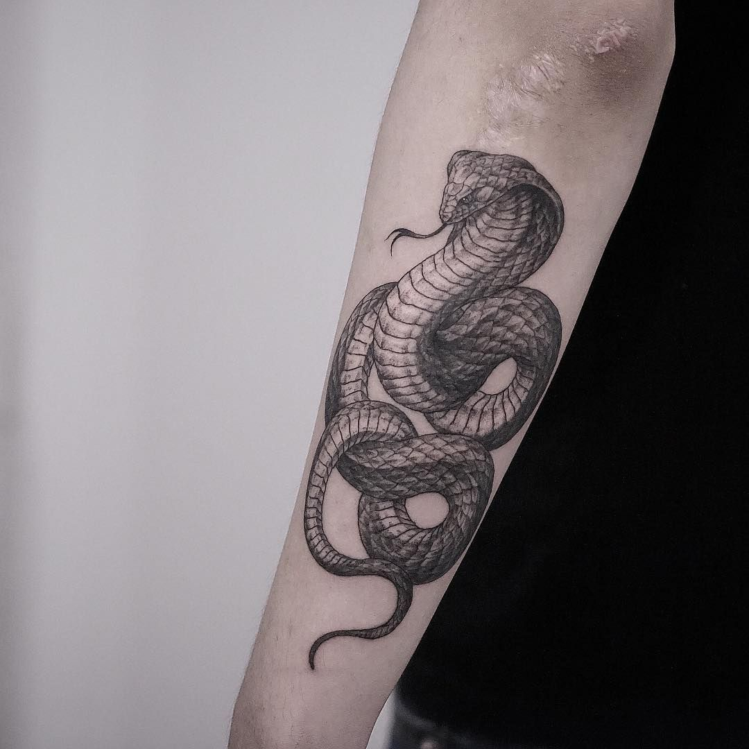 Snake Tattoo Around Forearm * Arm Tattoo Sites.