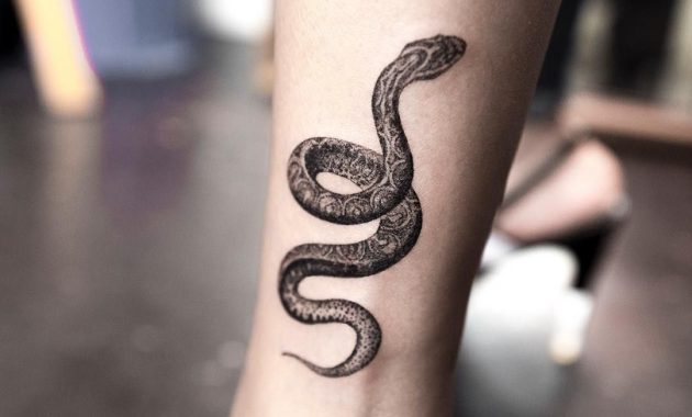 Small Snake Tattoos On Arm Arm Tattoo Sites