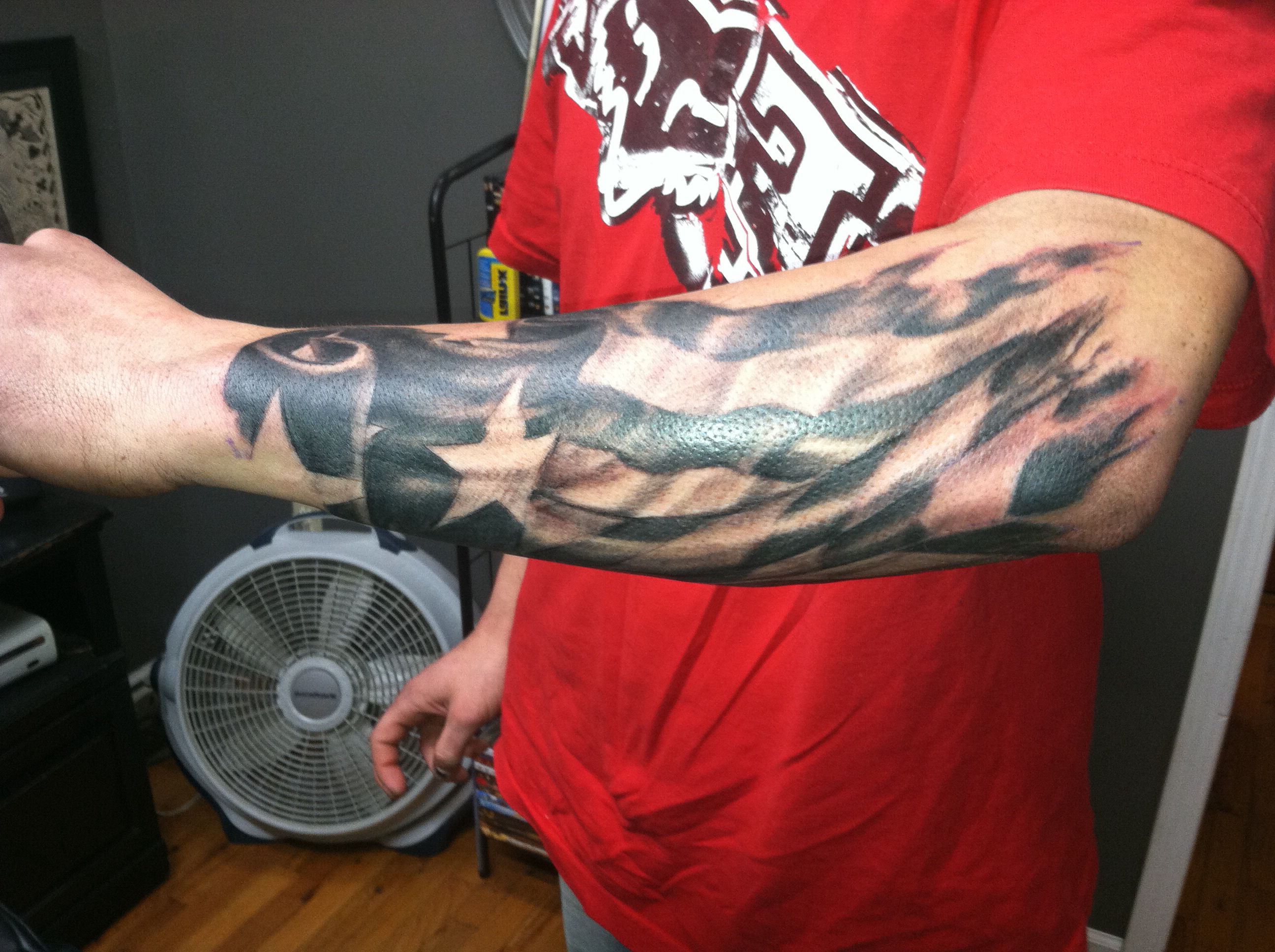 American Flag Tattoo Arm Eagle With American Flag Tattoo On Arm in measurements 2592 X 1936