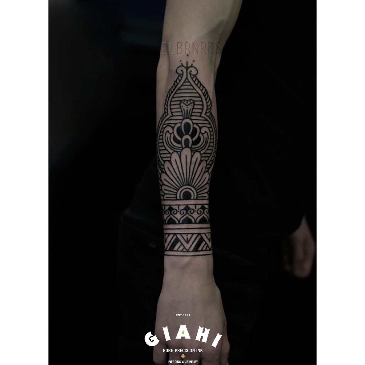 Arm Blackwork Mehendi Tattoo Elda Bernardes Best Tattoo Ideas with measurements 1200 X 1200
