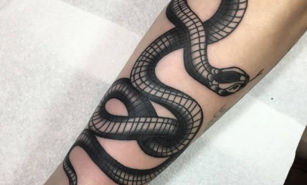 Mens Snake Arm Tattoo Arm Tattoo Sites