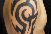 Black Ink Tribal Tattoo On Upper Arm For Guys 2018 Tattoos Ideas inside measurements 1024 X 1372