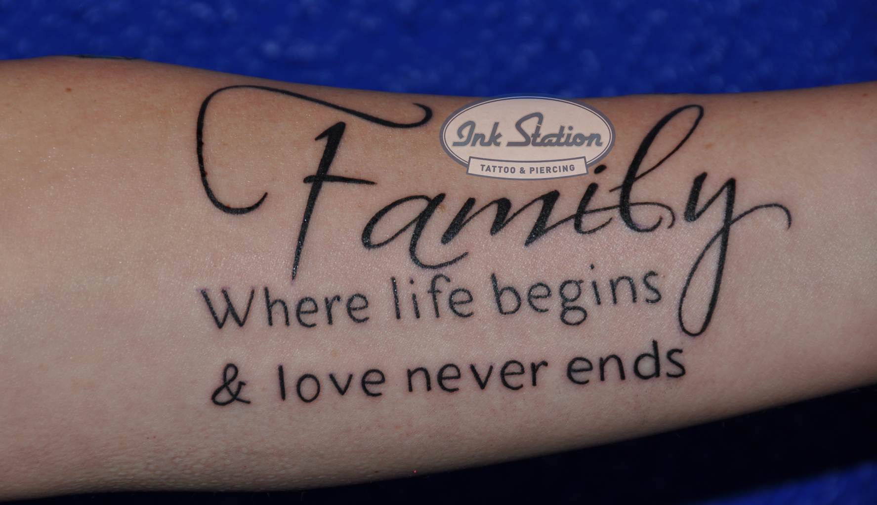 Familie Tattoo Familiy Lettering Text Unterarm Underarm Ink inside measurements 1775 X 1024