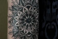Groartige Schwarze Mandala Blume Tattoo Am Arm Tattooimagesbiz throughout sizing 800 X 1200