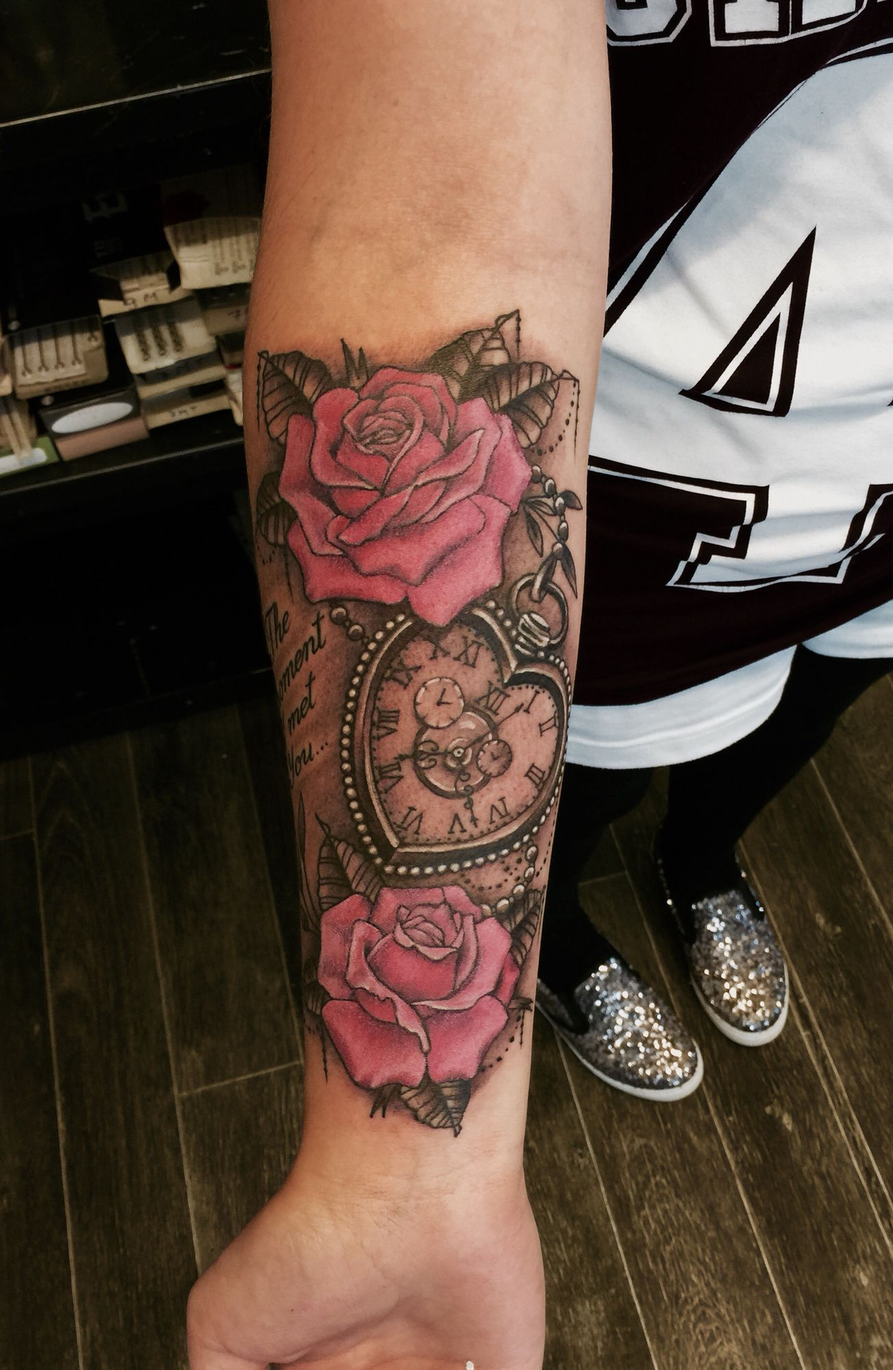Heart Shaped Pocket Watch And Roses Tattoo Dzeraldas Kudrevicius in measurements 1304 X 2000