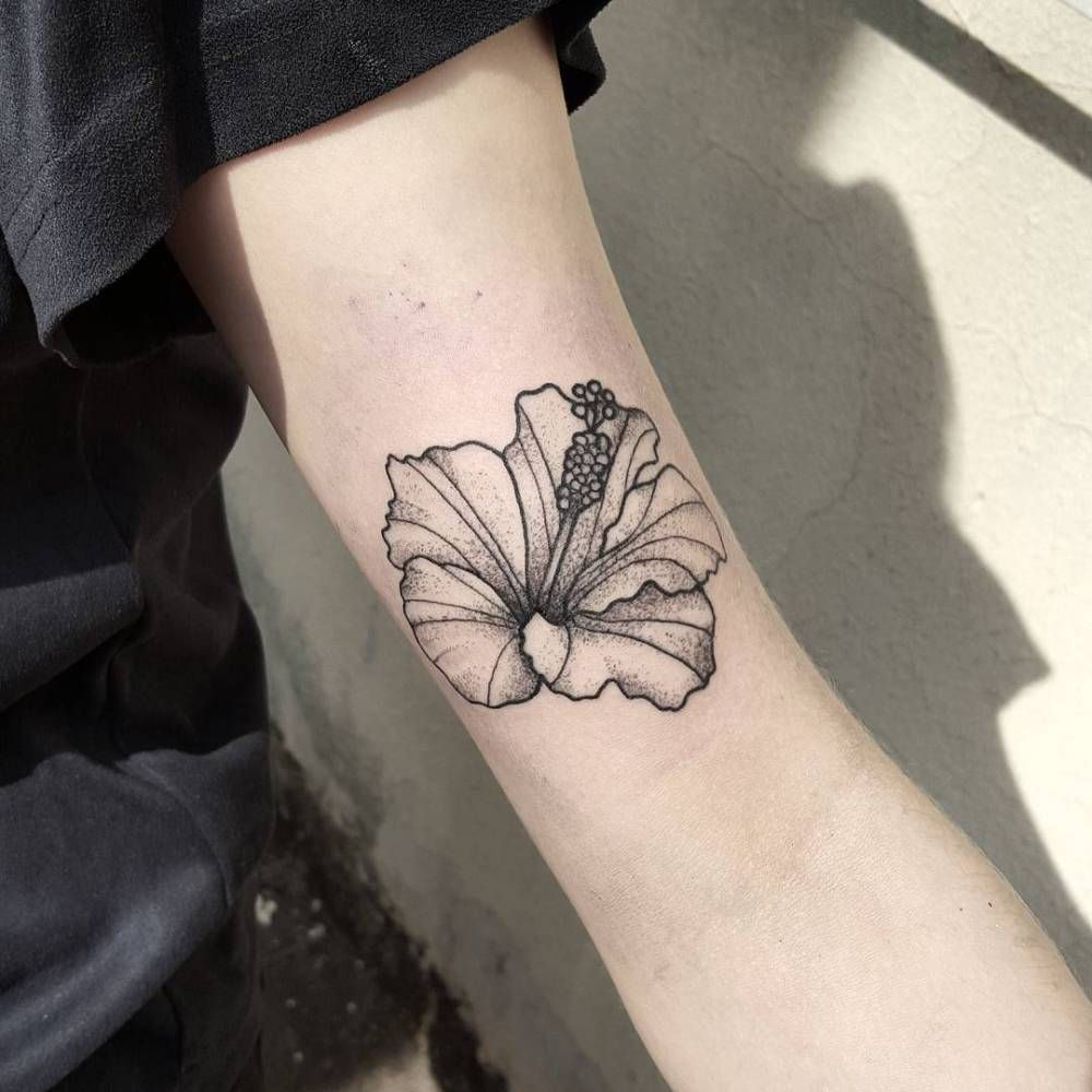 Hibiscus Flower Tattoo On The Bicep Tattoo Artist Akau Pasqual intended for measurements 1000 X 1000
