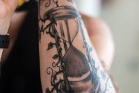 Hourglass Arm Tattoo Httpbitly1kwe2dy Arm Tattoo Designs pertaining to dimensions 1275 X 1920