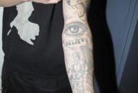Justin Biebers Tattoos Its Meanings Photos pertaining to size 770 X 1160