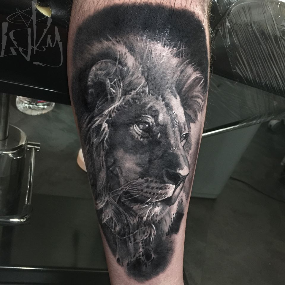 Realistic Lion Head Tattoo On Arm Maksims Zotovs in size 960 X 960