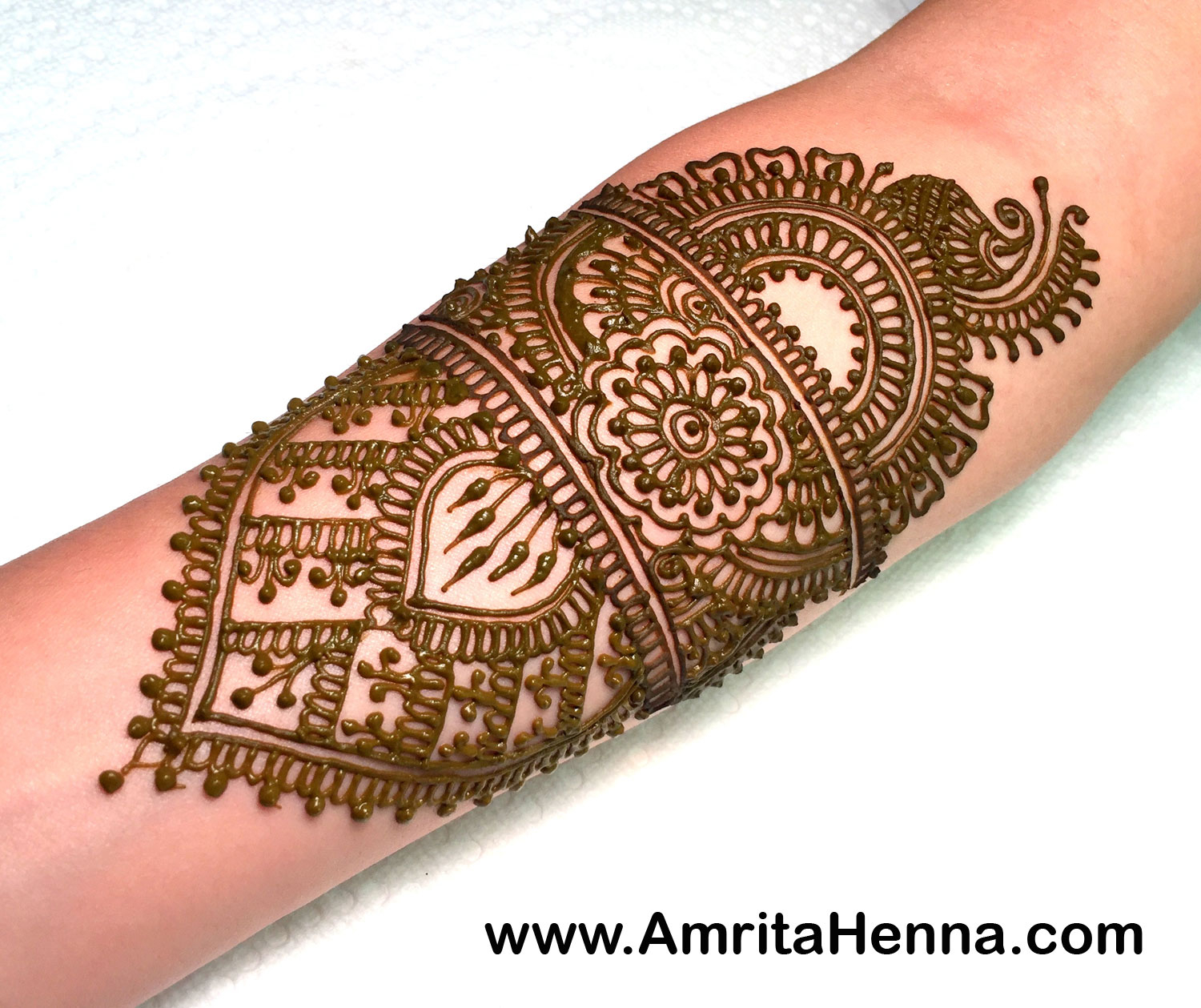 Top 5 Stunning Arm Henna Designs Henna Tattoo Mehndi Art Amrita for dimensions 1500 X 1259
