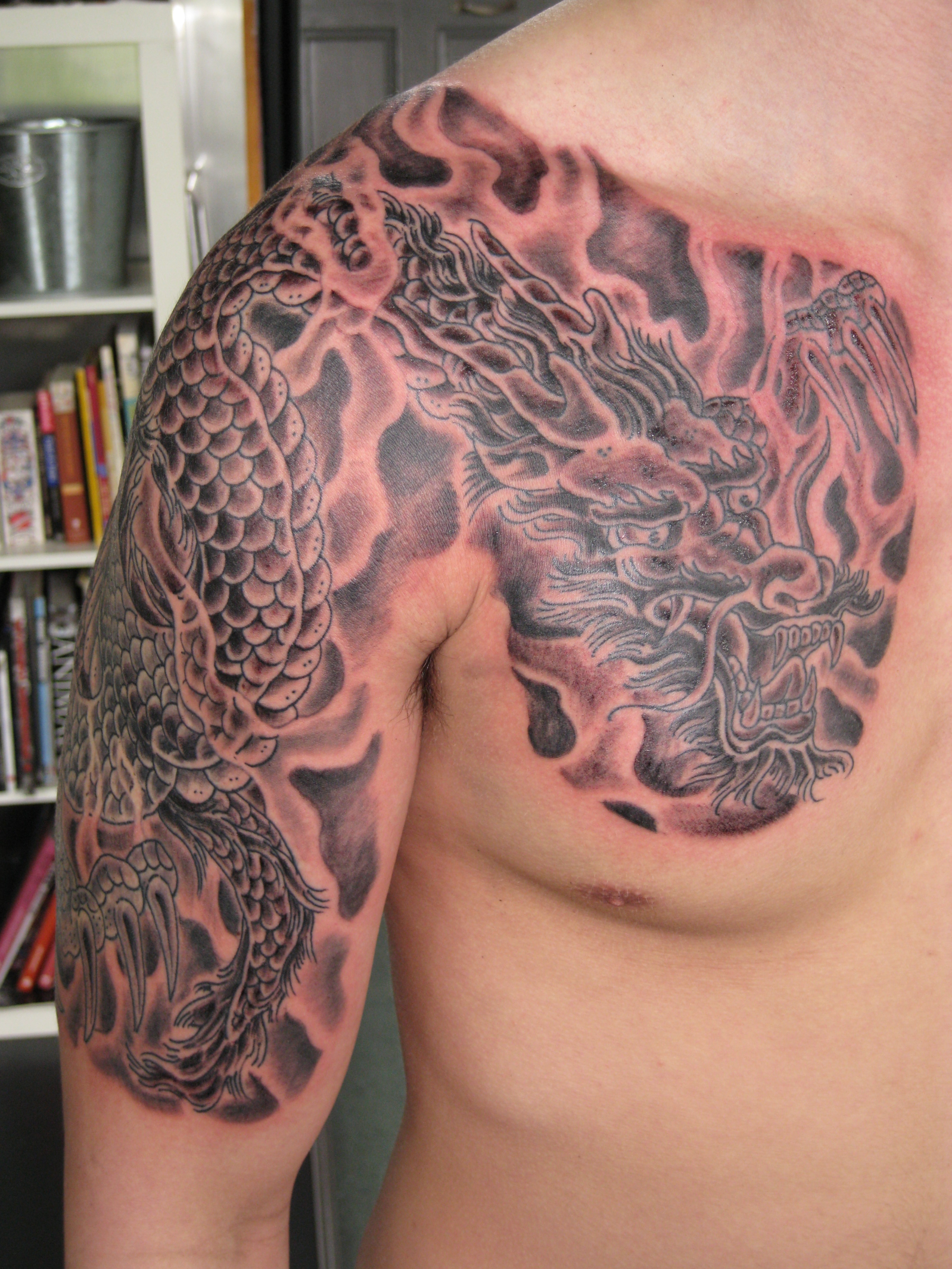 Dragon Tattoo Arm To Chest Arm Tattoo Sites