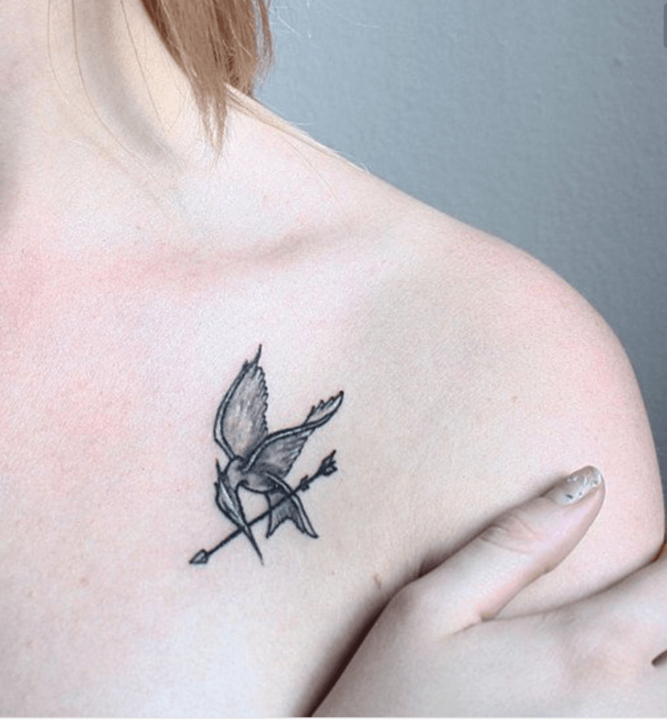 73 Collar Bone Tattoos That Will Wow Tattoo Photos And Design within dimensions 949 X 1024