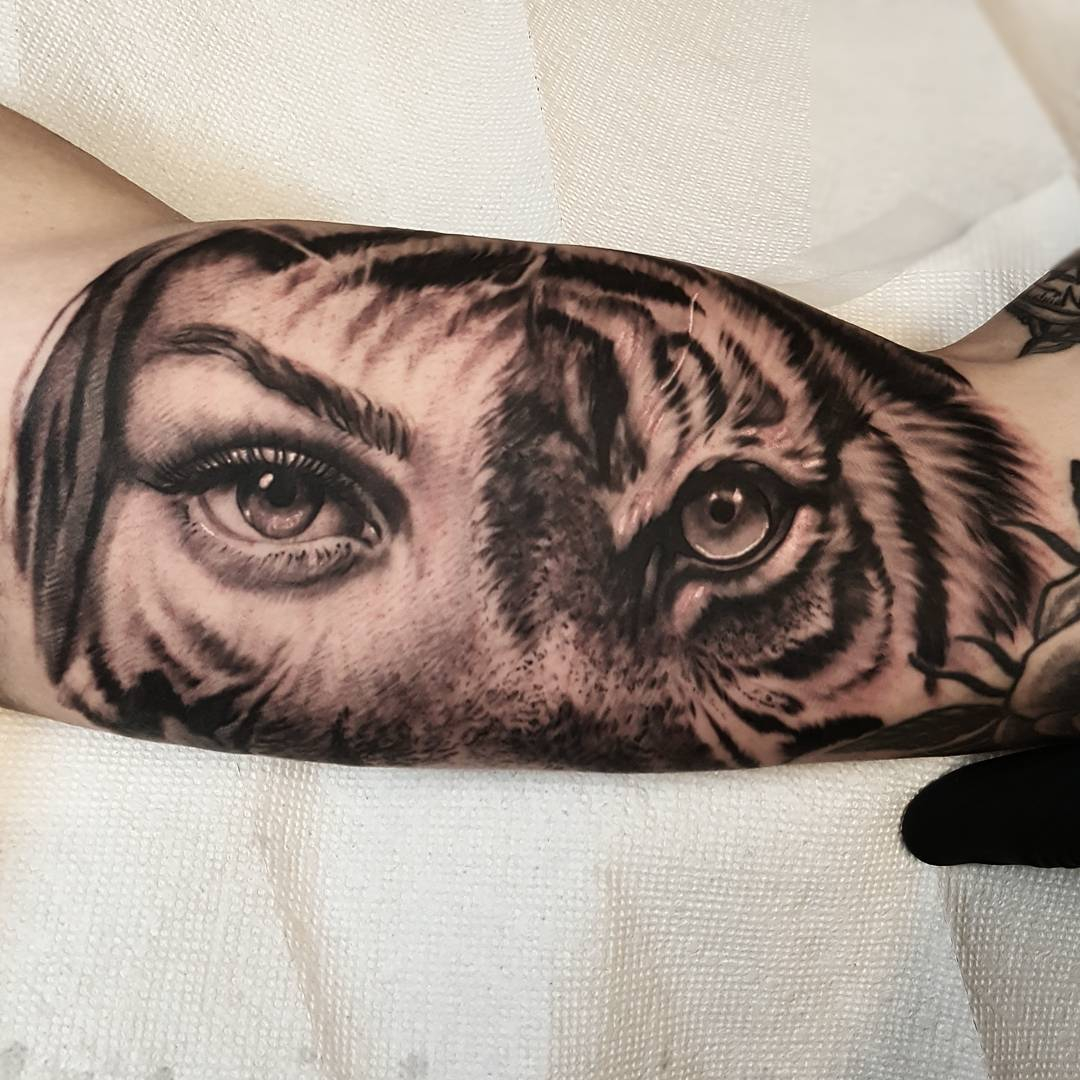 Amazing Women Tiger Eyes Tattoo Design intended for sizing 1080 X 1080