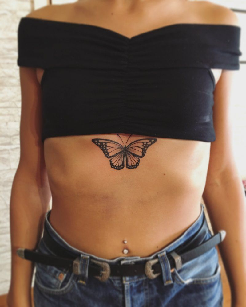 Best 30 Sternum Tattoos Designs For Women Tattoos Tattoos with size 800 X 1000
