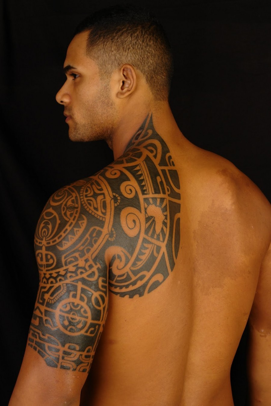 Body Art Of The Rock Tattoo Chest Tattoomagz Tattoo Designs in dimensions 900 X 1349