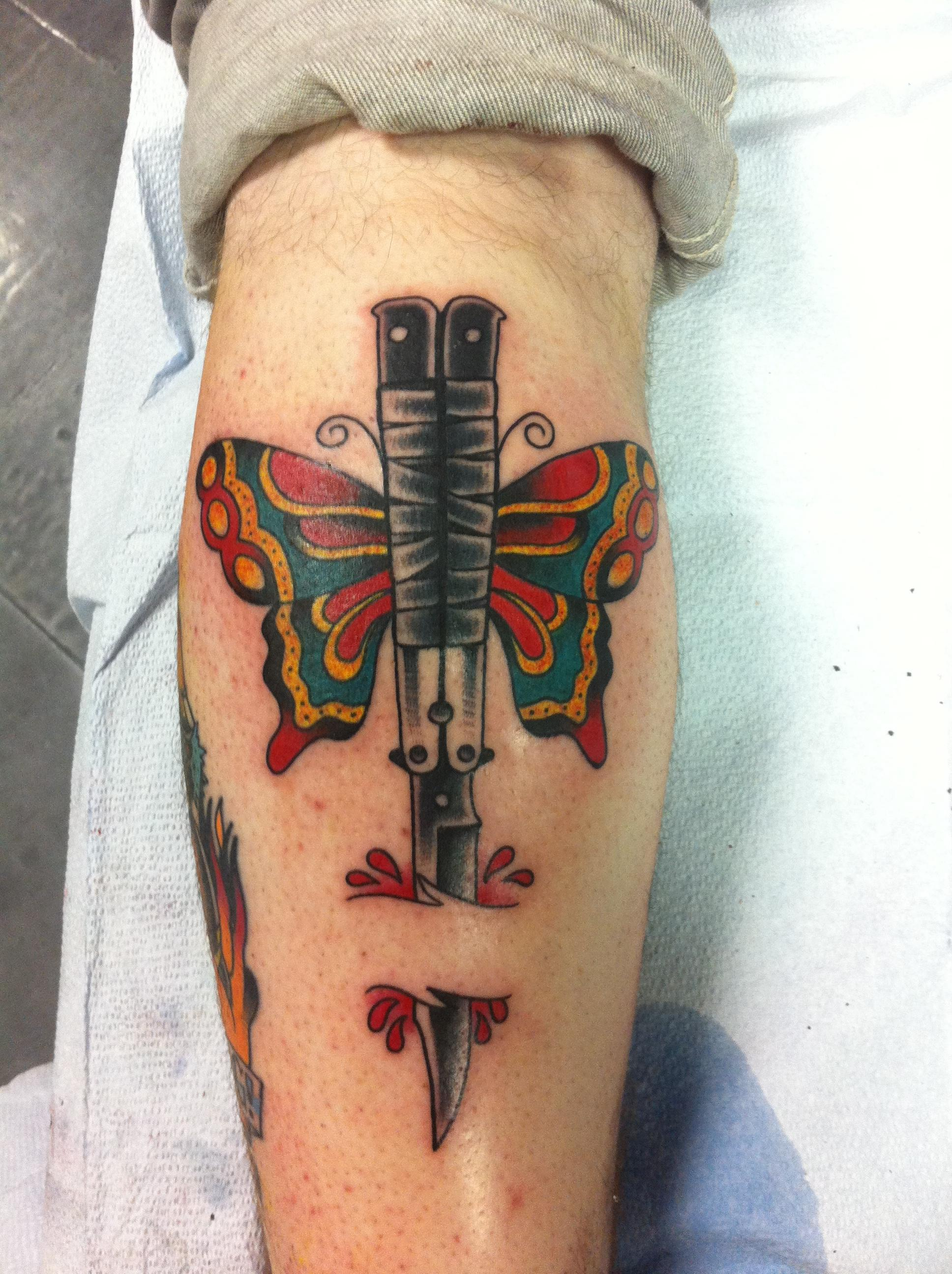 Butterfly Knife Ryan Gray Red Handed Tattoo Gallery Las Vegas throughout sizing 1936 X 2592