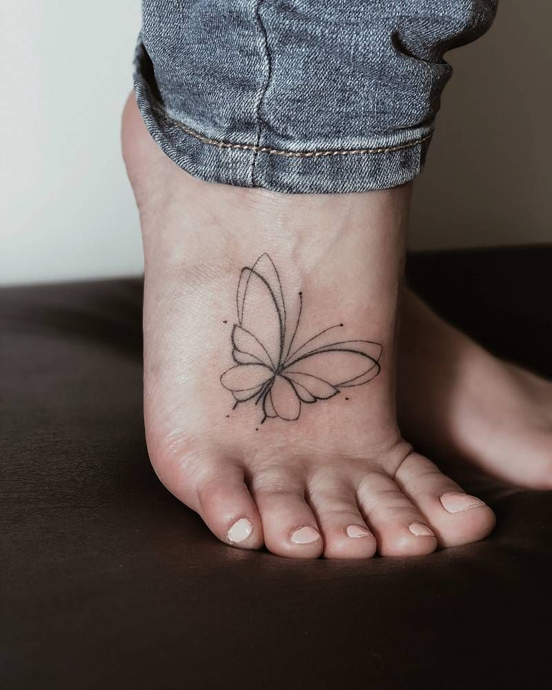 Butterfly Tattoo On The Right Foot Tattoos Tattoos Feet regarding size 800 X 1000