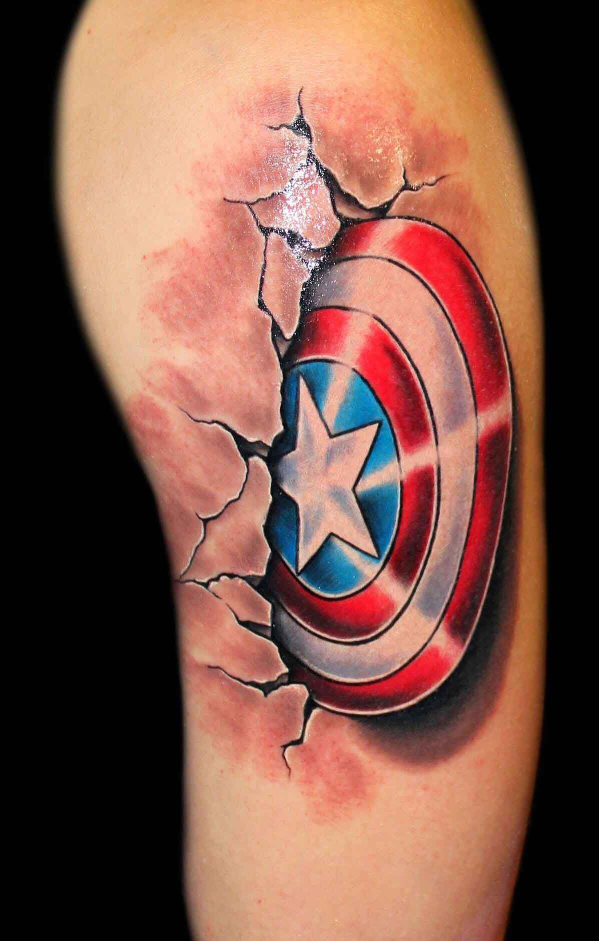 Captain America Tattoo Chest Off Print Tapete in size 1197 X 1882