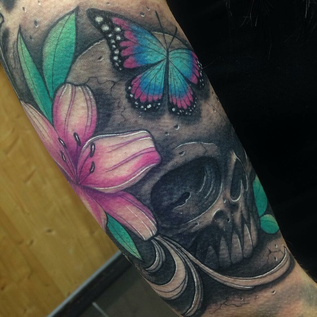 Girly Skull And Butterfly Tattoo Craig Holmes Iron Ho Flickr in measurements 1024 X 1024