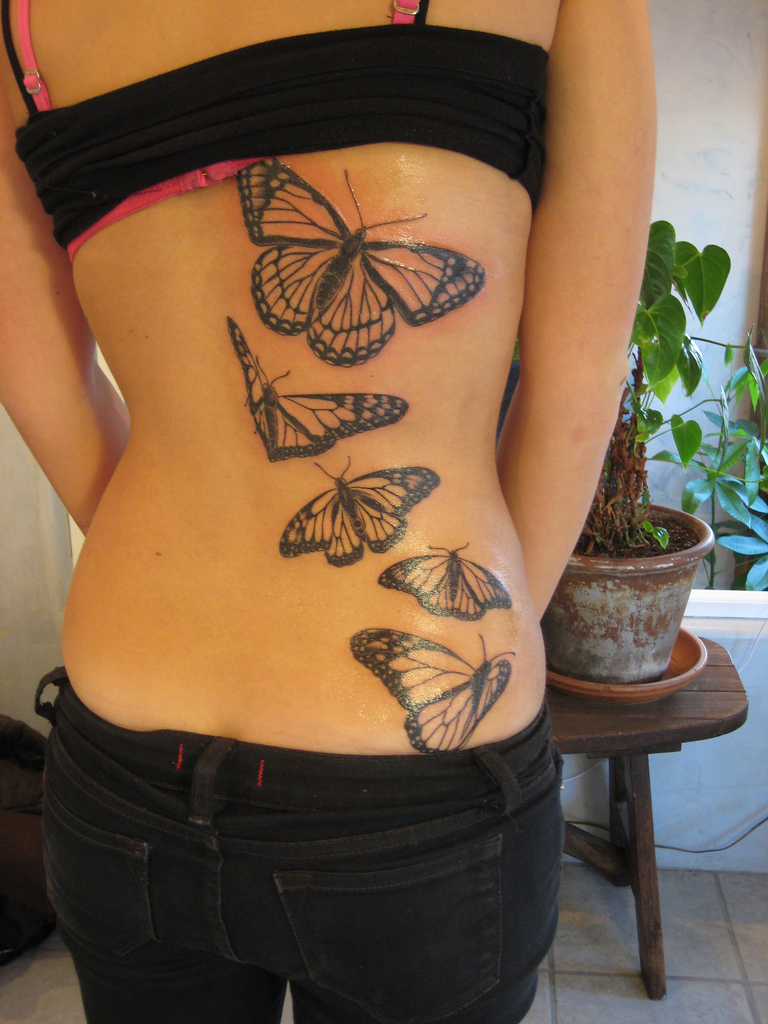 Gorgeous Monarch Butterflies Back Tattoo Designs For Women inside proportions 768 X 1024