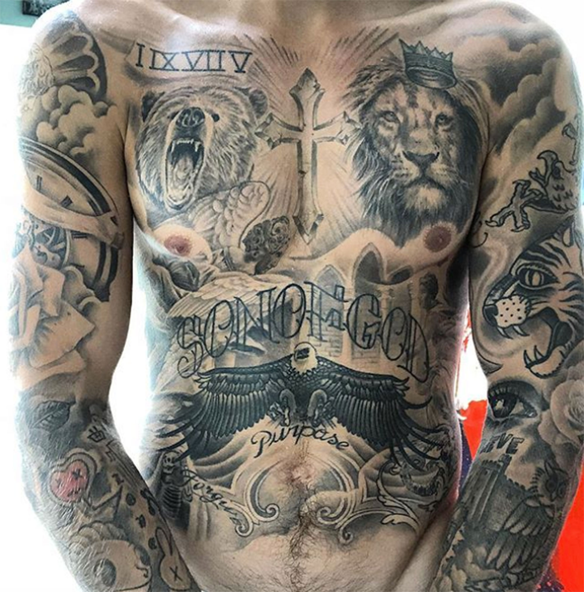 Justin Bieber Spent Over 100 Hours Getting Entire Chest Tattooed inside measurements 2000 X 2028