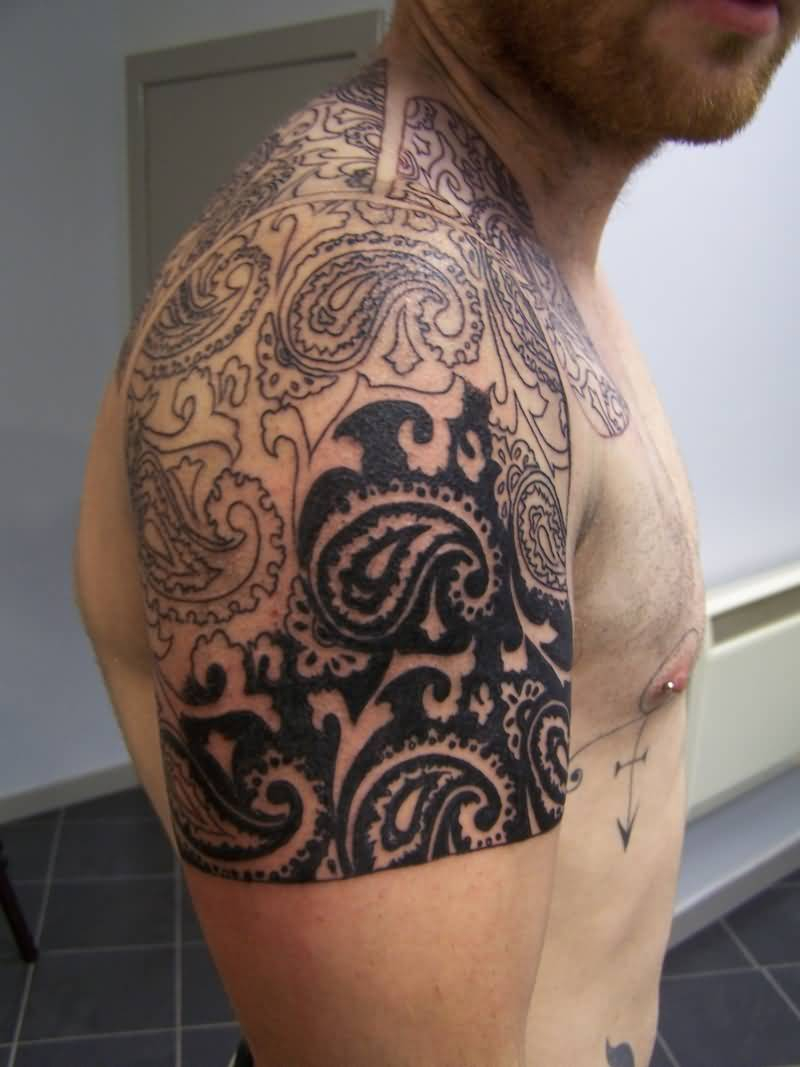 Men Shoulder With Nice Paisley Pattern Tattoo Golfian for sizing 800 X 1067