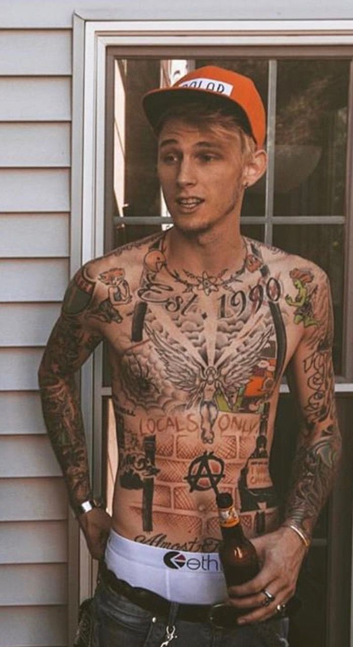Pin Crystal Wolf On Logotv In 2019 Machine Gun Kelly Mgk Lace with regard to size 699 X 1280