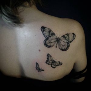 Shoulder Blade Tattoo Of Three Butterflies Ivy Saruzi regarding dimensions 1000 X 1000