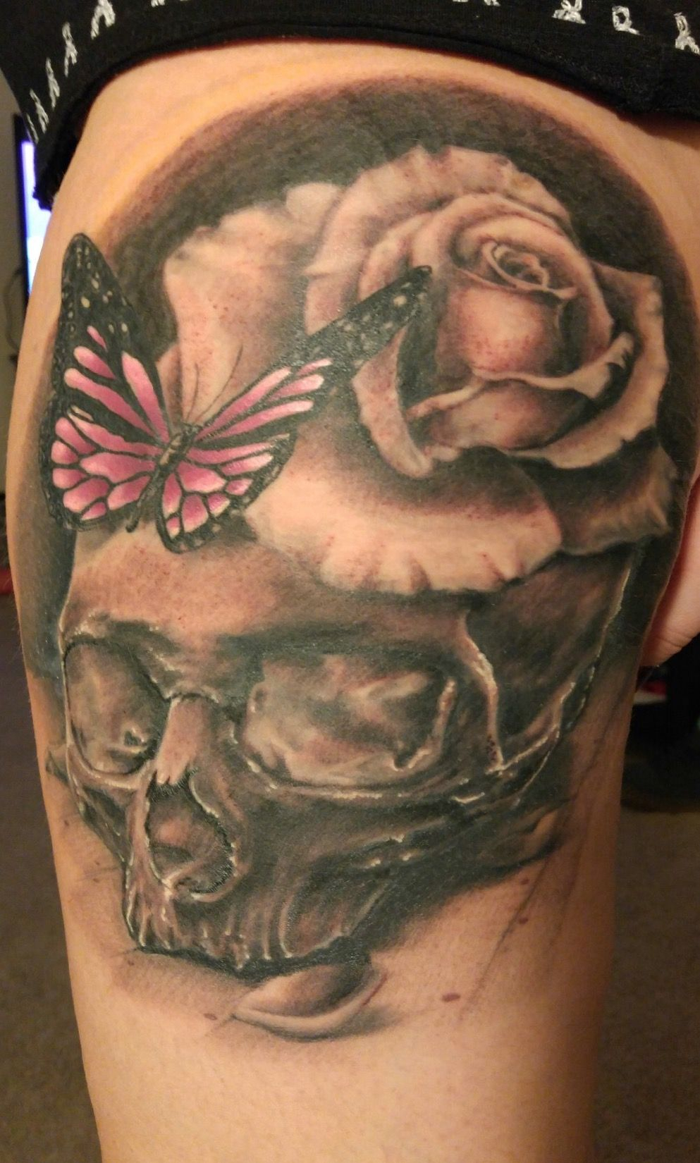 Skull Rose Butterfly Thigh Tattoo Color Infused Black And Gray pertaining to proportions 993 X 1650