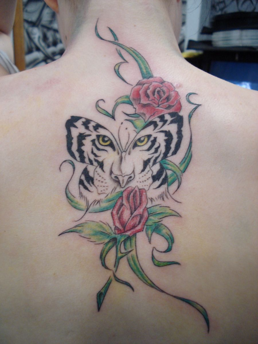 Tattoo Design 2010 Tiger Tattoo For Women Black And White in size 900 X 1200