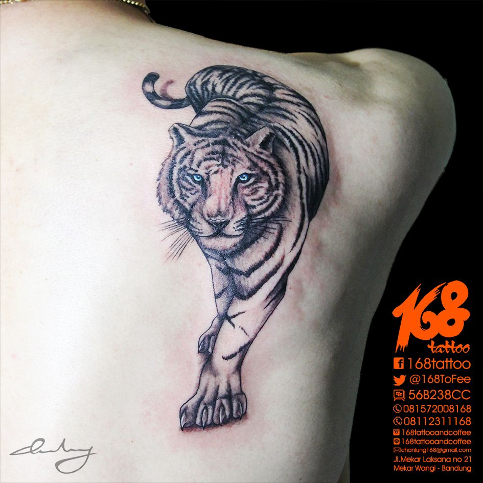 Tiger Tattoo On Back Tiger Tattoo Back Tattoo Tattoos Tiger in size 945 X 945